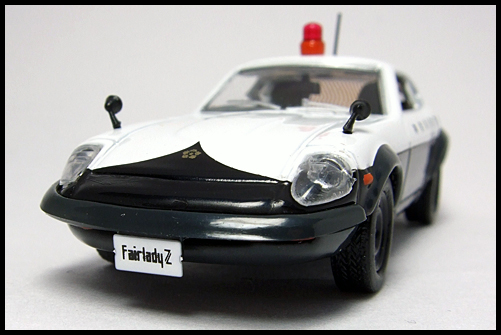 KYOSHO_POLICE_CAR_NISSAN_FAIRLADY_240ZG_4