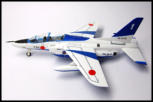 Jwings_vol5_JASDF_T-4_BlueImpulse_No1_3