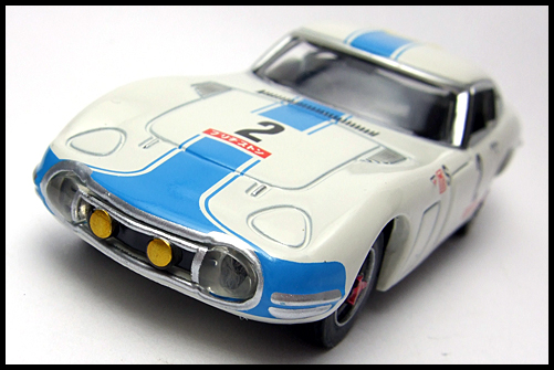 TOMICA_LIMITED_TOYOTA_2000GT_2MODELS_FIRST_7