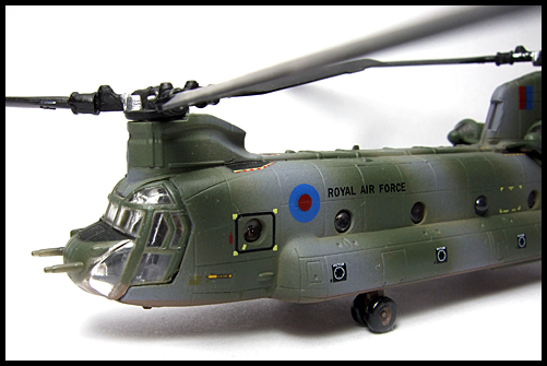 F-Toys_HELIBORNE_COLLECTION_CH-47_Chinook_UK_5