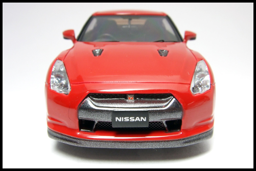 KYOSHO_NISSAN_GT-R_R35_RED2