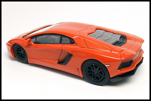 KYOSHO_Lamborghini4_Aventador_LP700-4_12