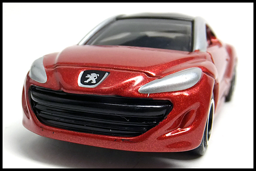 TOMICA_PEUGEOT_RCZ_FIRST_4