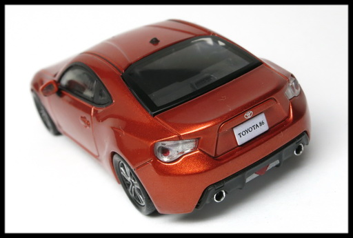 interallied_TOYOTA_86_GT_ORANGE_10