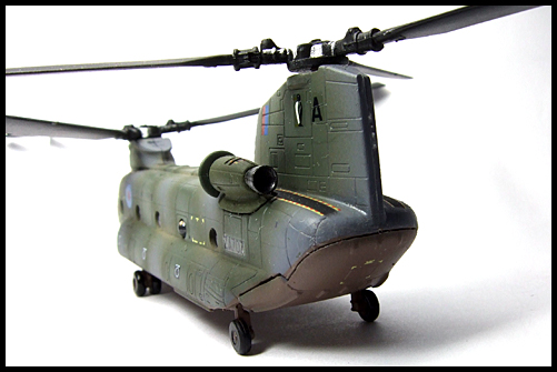 F-Toys_HELIBORNE_COLLECTION_CH-47_Chinook_UK_16