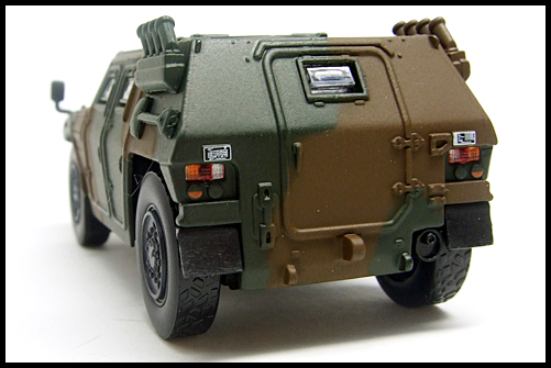 KYOSHO_MILITARY_Light_Armoured_Vehicle_12
