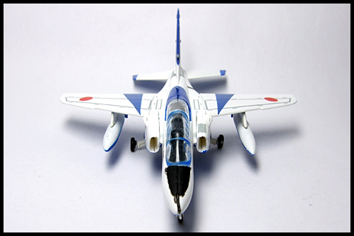 Jwings_vol5_JASDF_T-4_BlueImpulse_No1_14